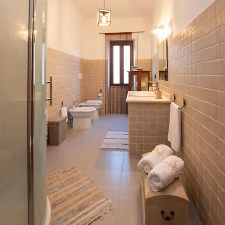 Couette-café Gabrielmary' 3*